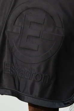 Eskadron Dynamic SS24 Dura Emblem Svettepledd