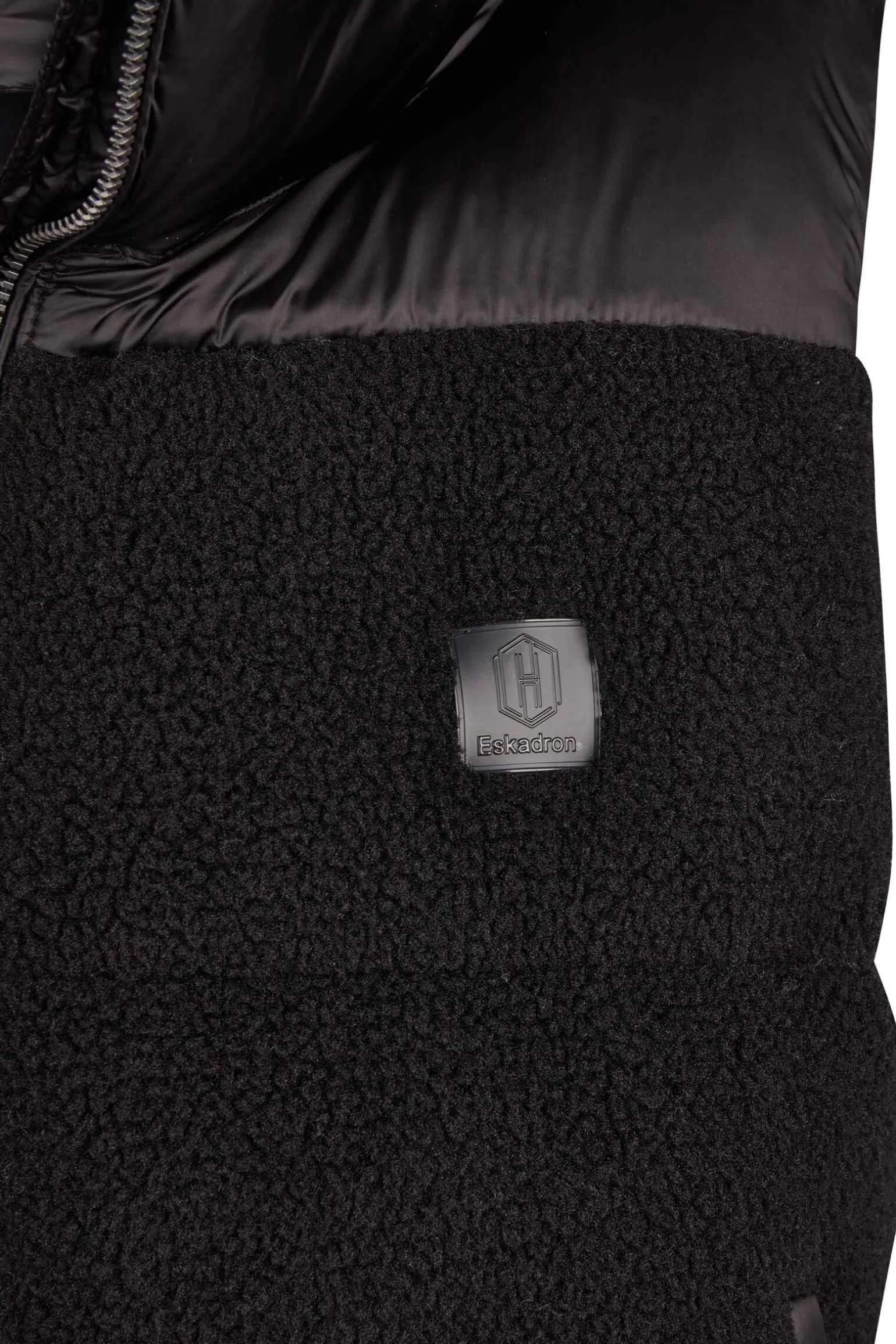 Eskadron Fanatics AW24 Vattert Teddyfleece-vest