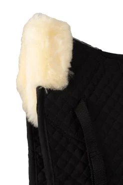 Horze Harleigh sjabrak med saueskinn