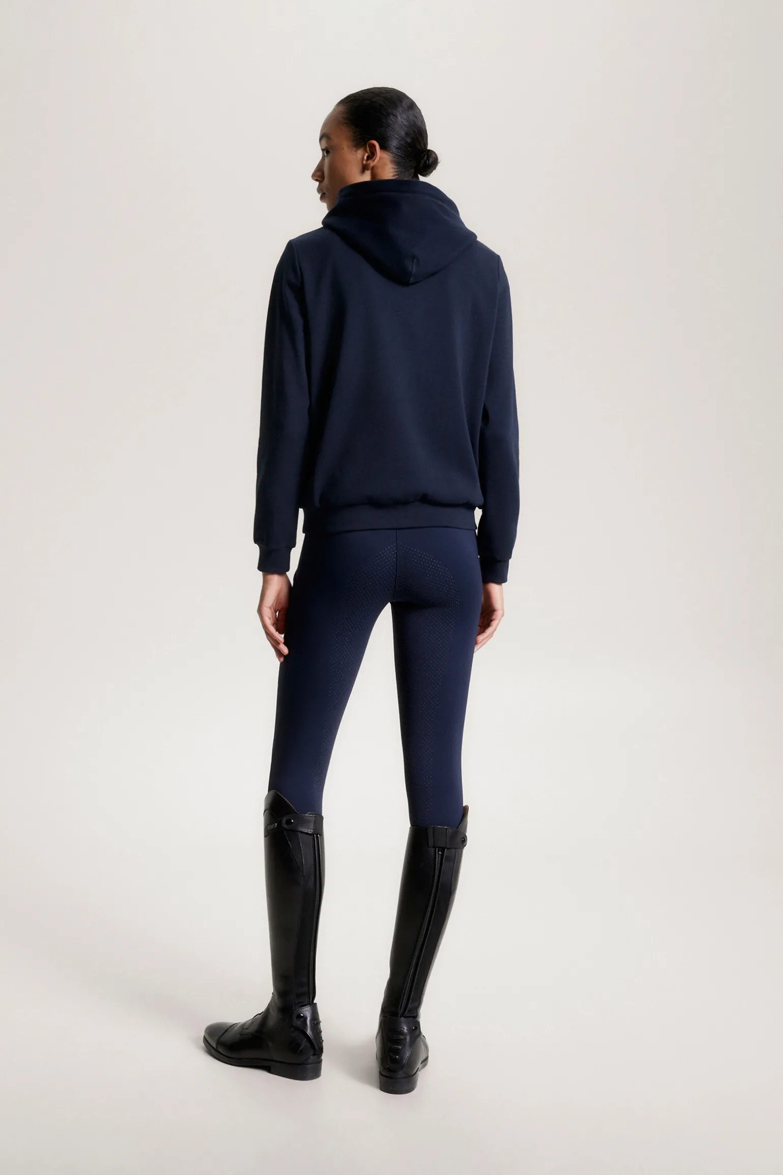 Tommy Hilfiger Equestrian Metallic Logo Grafisk hettegenser for kvinner